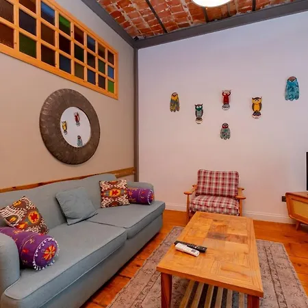 High Ceiliing And Stylish Flat Apartment *